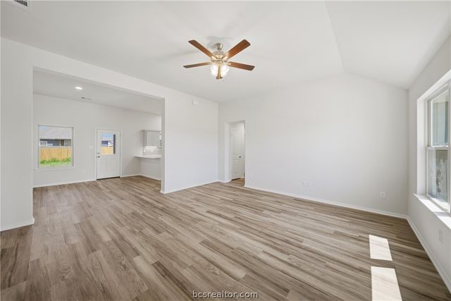 125 Cotton Cove, Snook, TX 77878