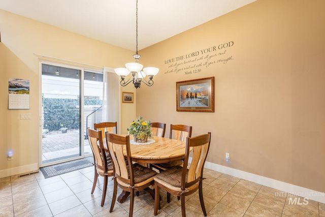 178 E E. Rio Colinas Dr., Meridian, ID 83646