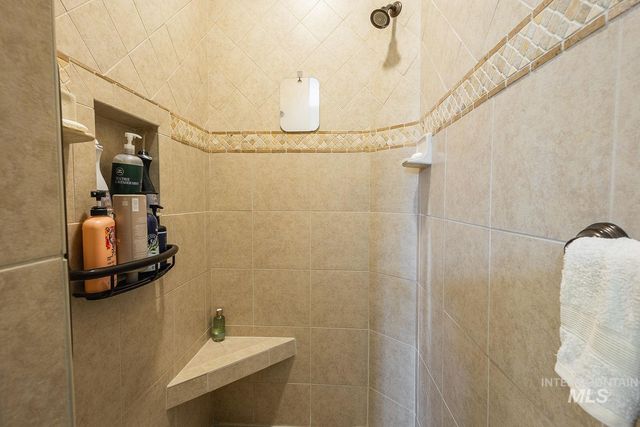 178 E E. Rio Colinas Dr., Meridian, ID 83646