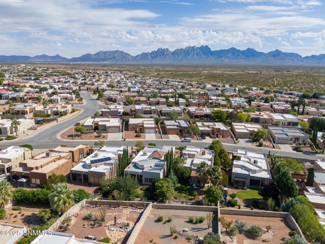 1929 El Presidio Drive, Las Cruces, NM 88011