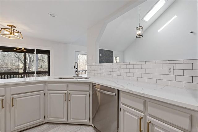 4732 Walnut Bend Drive, Gainesville, GA 30507