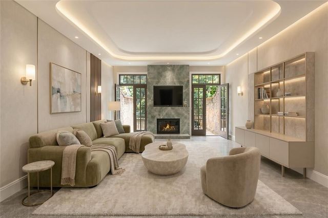 69 Honour Avenue NW, Atlanta, GA 30305