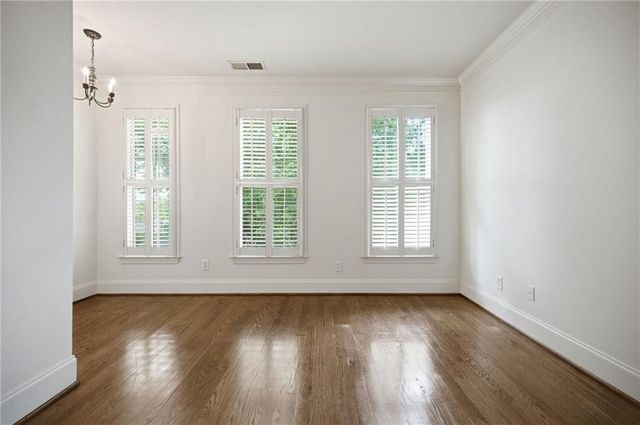 69 Honour Avenue NW, Atlanta, GA 30305
