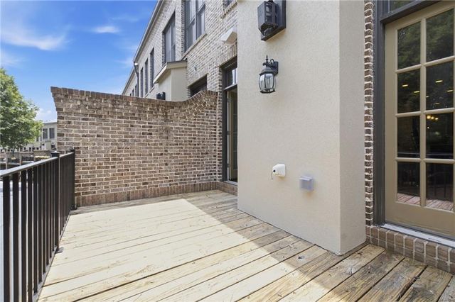 69 Honour Avenue NW, Atlanta, GA 30305