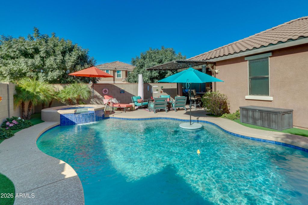 Image 1 of property listing at 5049 E Hillview Street, Mesa, AZ 85205