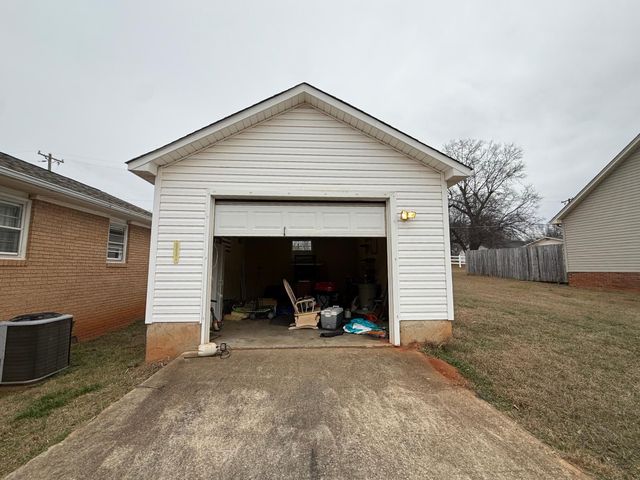 531 Hyatt Drive, Lyman, SC 29365