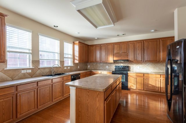 6509 Hickory Hill Drive, Plano, TX 75074