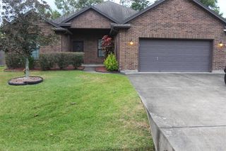 5118 Bayou Drive, Dickinson, TX 77539