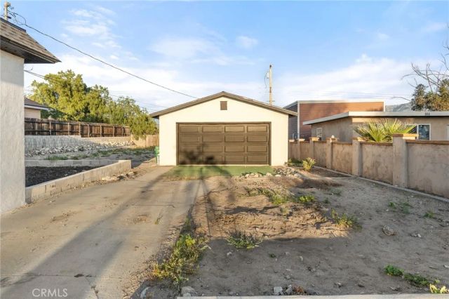 906 N Allen Street, Banning, CA 92220