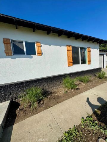 604 N Acacia, Rialto, CA 92376