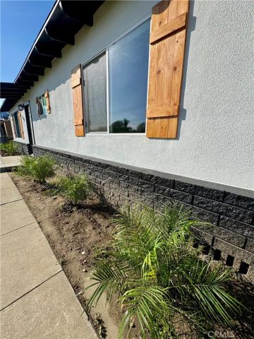 604 N Acacia, Rialto, CA 92376