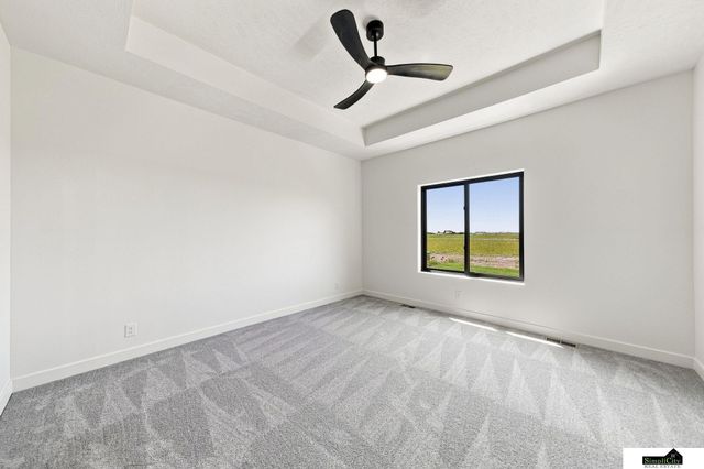 8821 Honeybee Lane, Lincoln, NE 68526