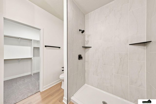 8821 Honeybee Lane, Lincoln, NE 68526
