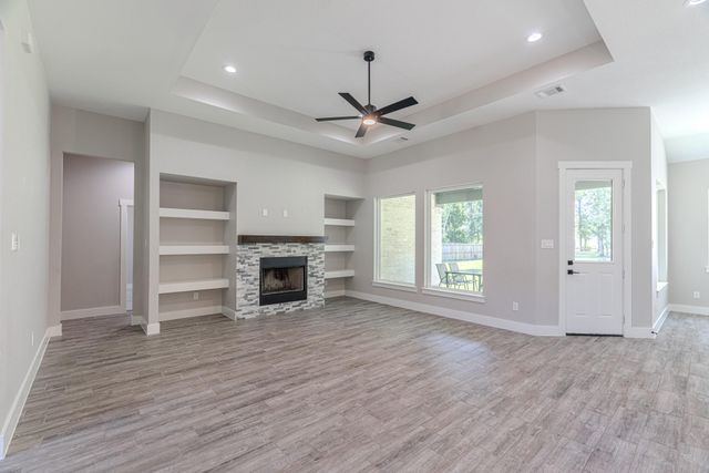 2069 Road 660, Dayton, TX 77535