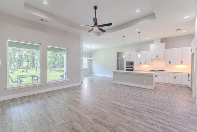 2069 Road 660, Dayton, TX 77535