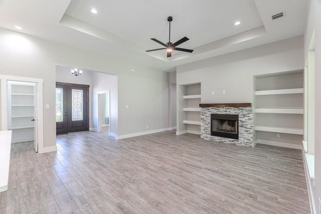 2069 Road 660, Dayton, TX 77535