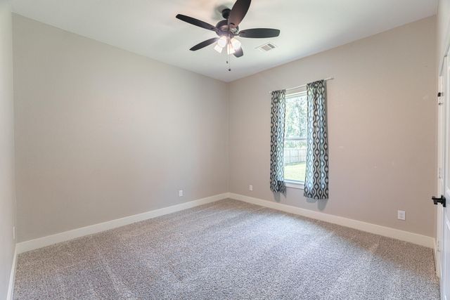 2069 Road 660, Dayton, TX 77535