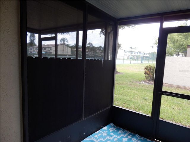 9209 SEMINOLE BOULEVARD 139, Seminole, FL 33772