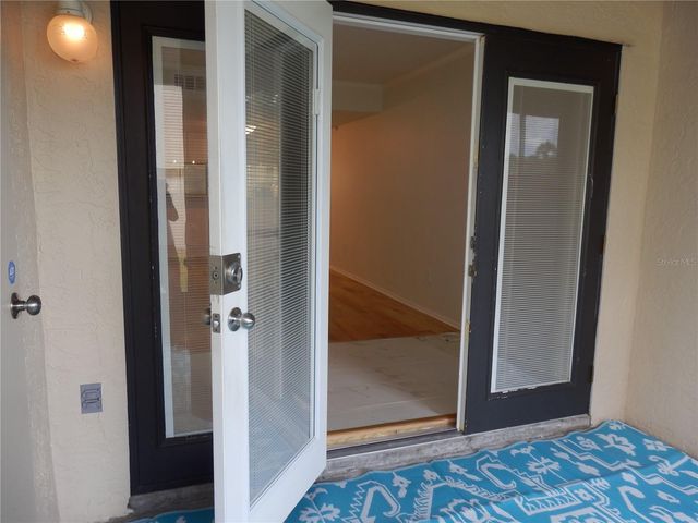 9209 SEMINOLE BOULEVARD 139, Seminole, FL 33772