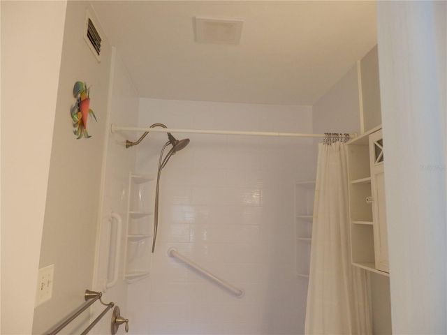 9209 SEMINOLE BOULEVARD 139, Seminole, FL 33772