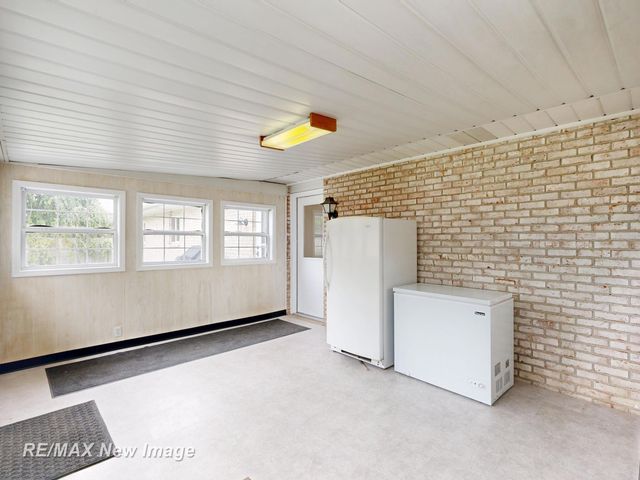 5019 Glenfield Drive, Saginaw Twp, MI 48638