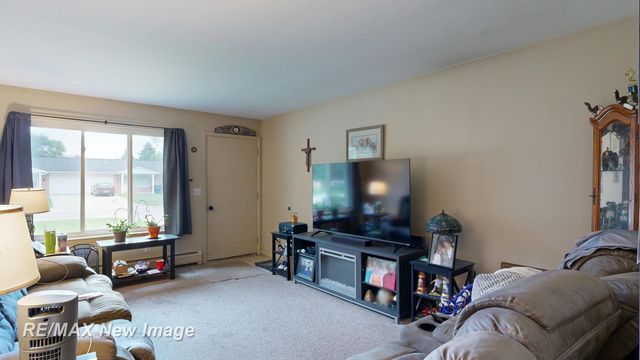 5019 Glenfield Drive, Saginaw Twp, MI 48638