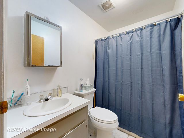 5019 Glenfield Drive, Saginaw Twp, MI 48638