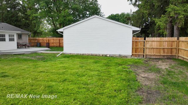 5019 Glenfield Drive, Saginaw Twp, MI 48638