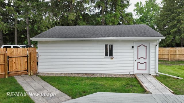 5019 Glenfield Drive, Saginaw Twp, MI 48638