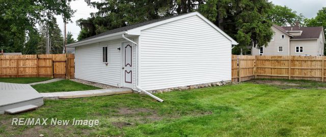 5019 Glenfield Drive, Saginaw Twp, MI 48638