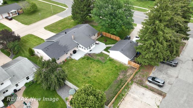 5019 Glenfield Drive, Saginaw Twp, MI 48638