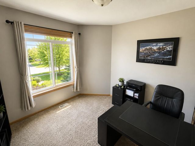 10425 Vera Cruz Drive N, Brooklyn Park, MN 55443