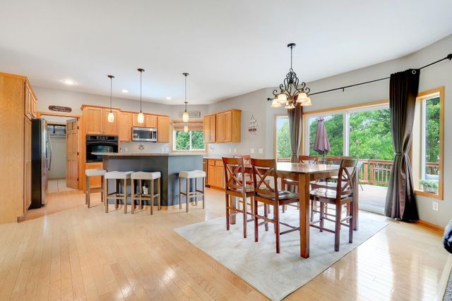 10425 Vera Cruz Drive N, Brooklyn Park, MN 55443