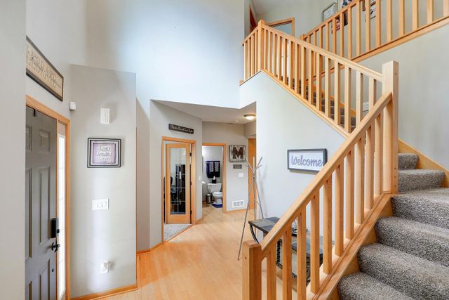 10425 Vera Cruz Drive N, Brooklyn Park, MN 55443