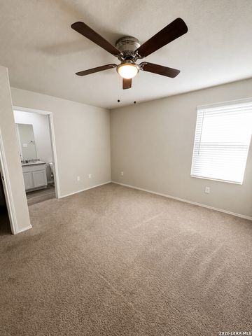 7356 Misty Ridge Dr Apt 12, Converse, TX 78109
