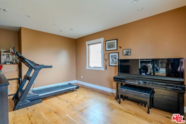 5903 Tellefson Road, Culver City, CA 90230