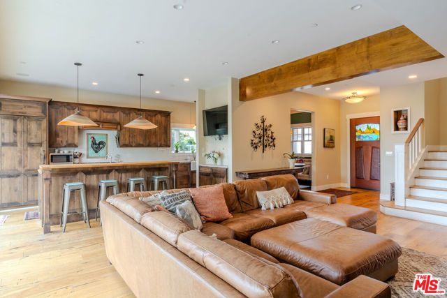 5903 Tellefson Road, Culver City, CA 90230