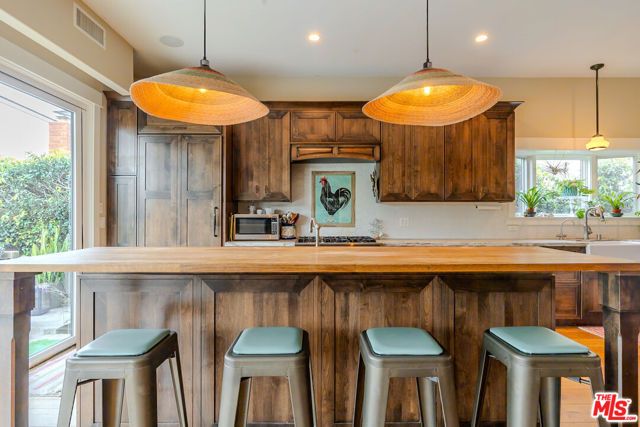 5903 Tellefson Road, Culver City, CA 90230