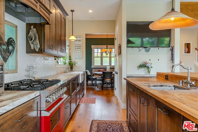 5903 Tellefson Road, Culver City, CA 90230