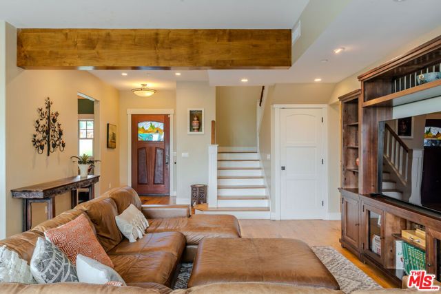 5903 Tellefson Road, Culver City, CA 90230