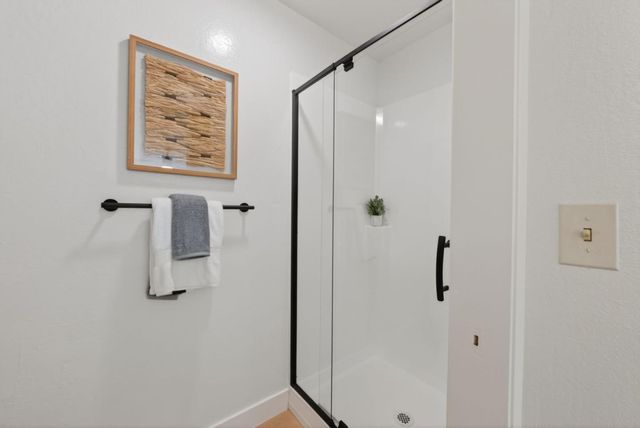20288 Northwest Square, Cupertino, CA 95014