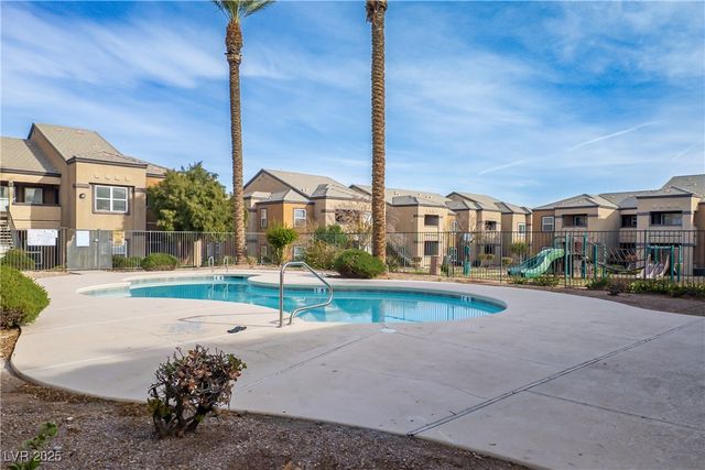6650 WARM SPRINGS Road 2040, Las Vegas, NV 89118