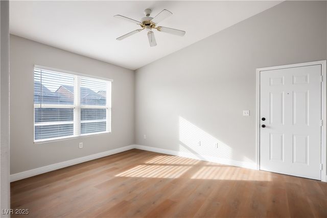 6650 WARM SPRINGS Road 2040, Las Vegas, NV 89118