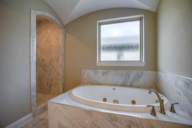 3817 Bowser Avenue B, Dallas, TX 75219