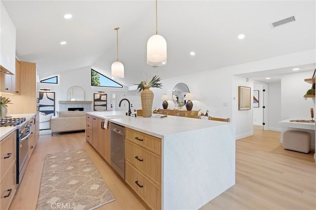 1788 Hawaii Circle, Costa Mesa, CA 92626