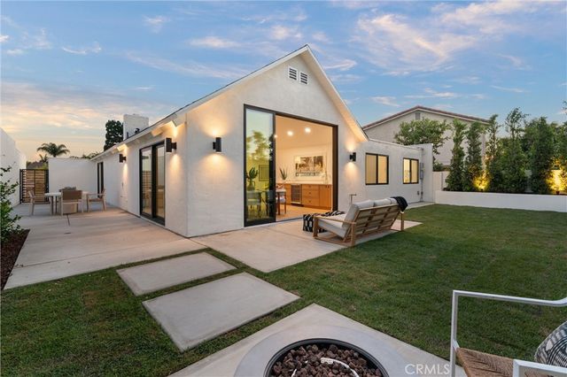1788 Hawaii Circle, Costa Mesa, CA 92626