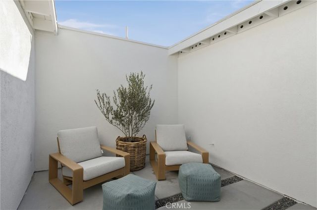 1788 Hawaii Circle, Costa Mesa, CA 92626