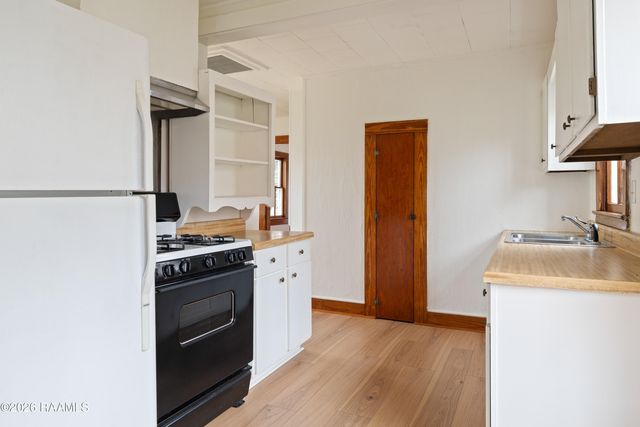 114 Van Buren Street, Breaux Bridge, LA 70517