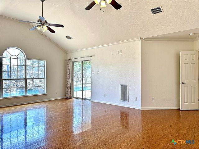 159 Moku Manu Drive, Bastrop, TX 78602