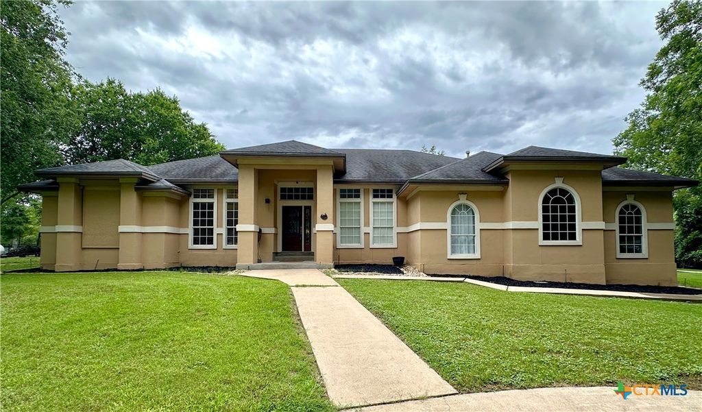 159 Moku Manu Drive, Bastrop, TX 78602